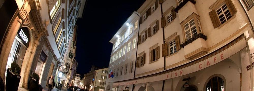 Residence Fink Central Apartments Bozen Buitenkant foto