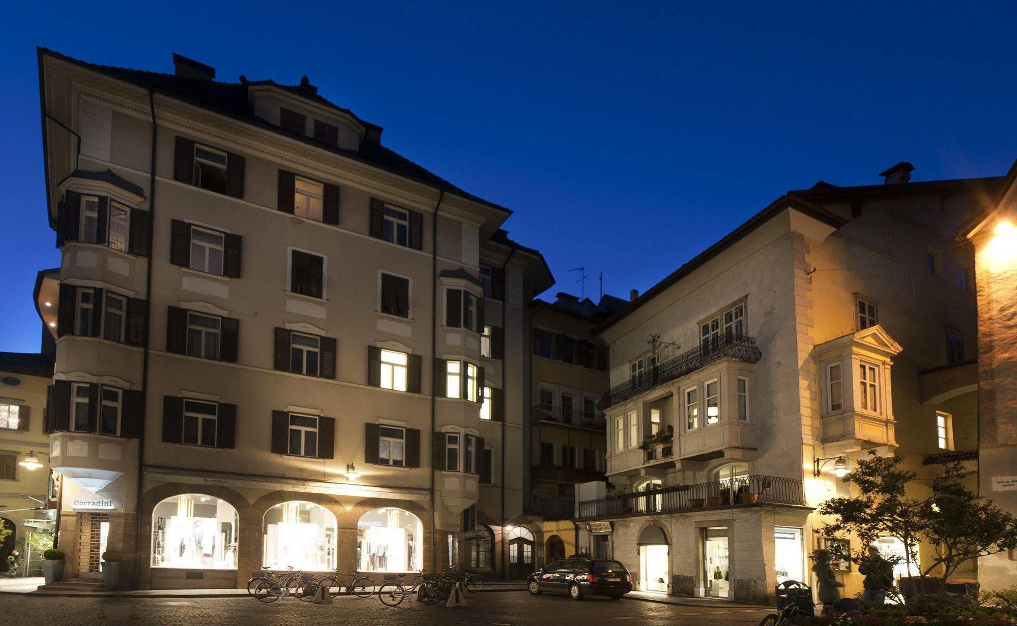 Residence Fink Central Apartments Bozen Buitenkant foto